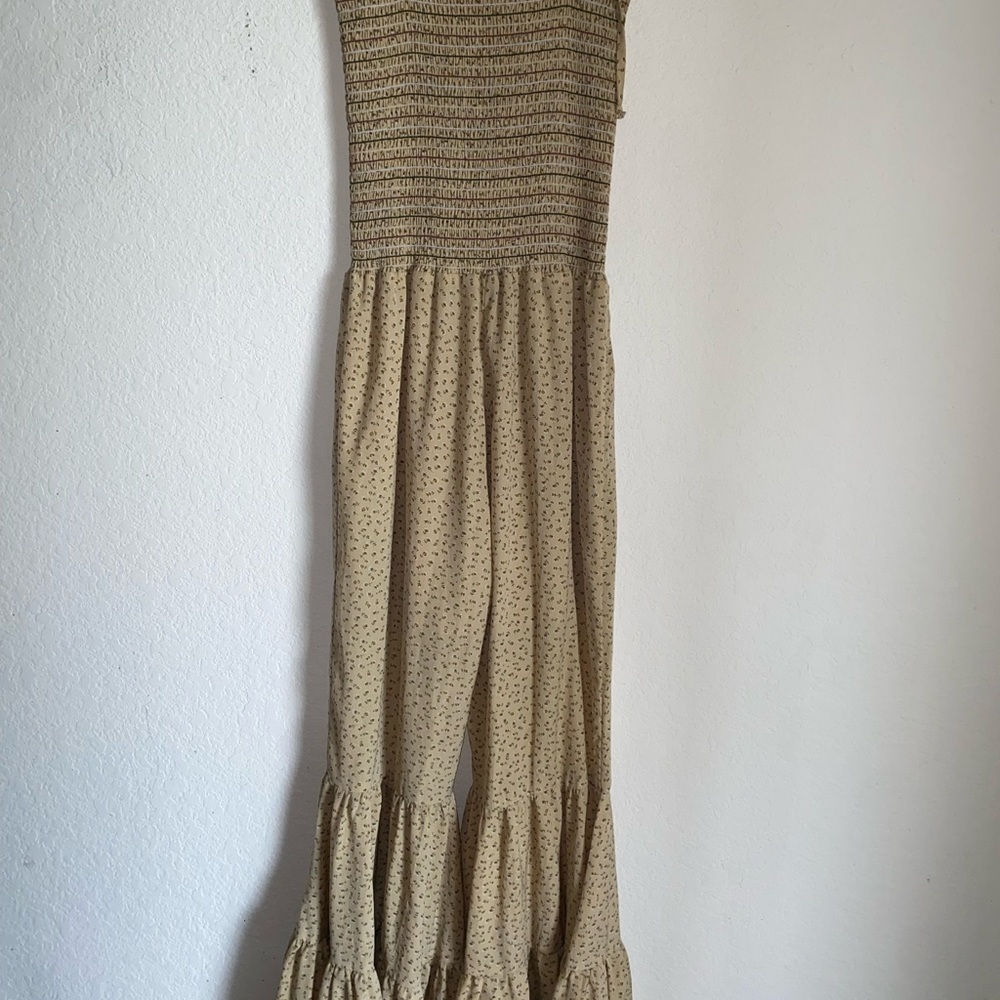 Storia Smocked Boho Hippie Ruffle-Hem Bell Bottom Floral Jumpsuit Mustard M - Picture 13 of 16